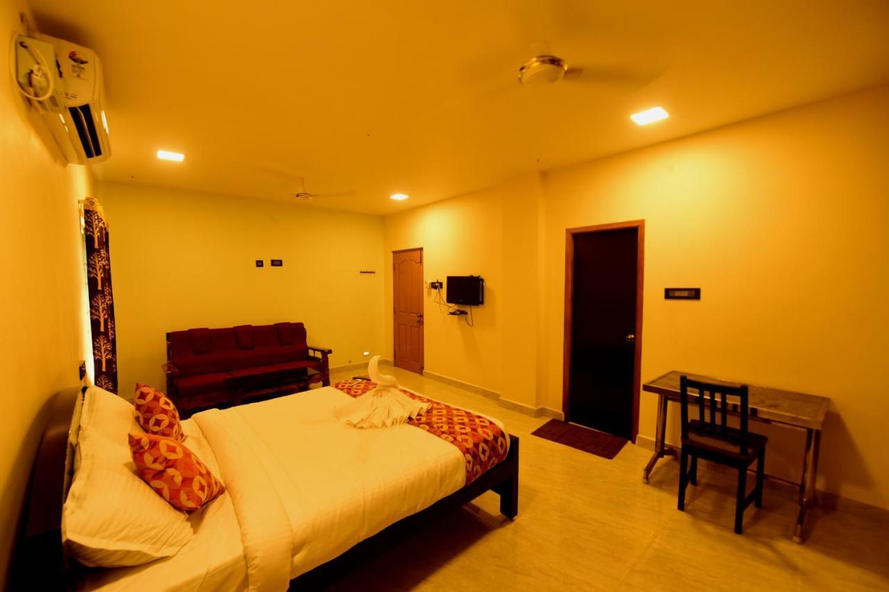 Alexa Home Stay Tirupati Luaran gambar