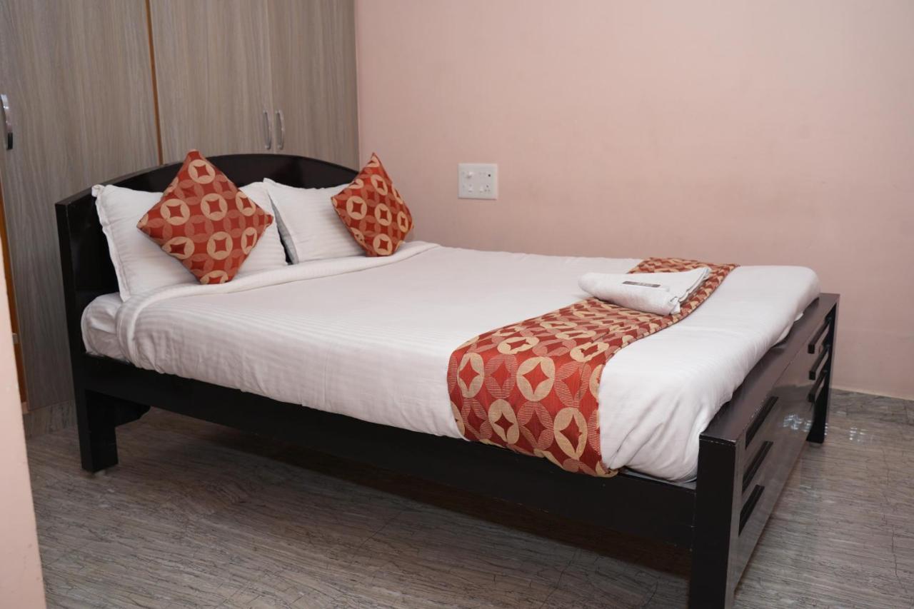 Alexa Home Stay Tirupati Luaran gambar